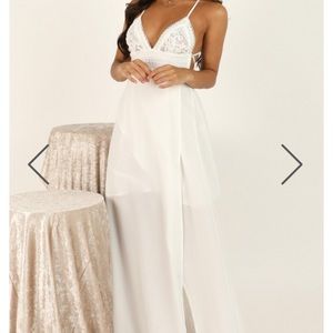 running free maxi dress in white